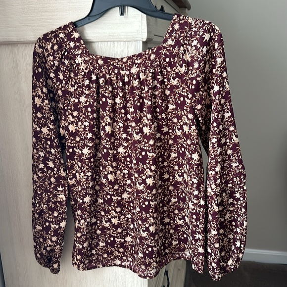 Lauren Conrad Puffed Sleeve Peasant Top - Picture 8 of 10